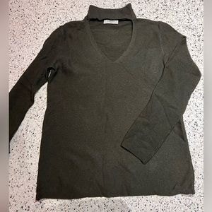 Aritzia | Babaton Mock Neck Cut-Out Sweater in Forest Green - Size Small